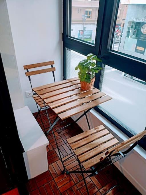Apartamento Entre Estaciones Appartement Oviedo Buitenkant foto